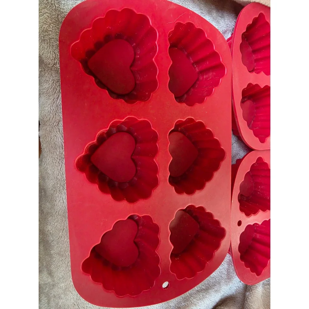 Red Heart Silicone Baking Molds Set of 3 Fluted Cupcake Muffin Trays Valentine